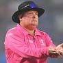 Marais Erasmus: South Africa umpire retires from standing in Test matches
